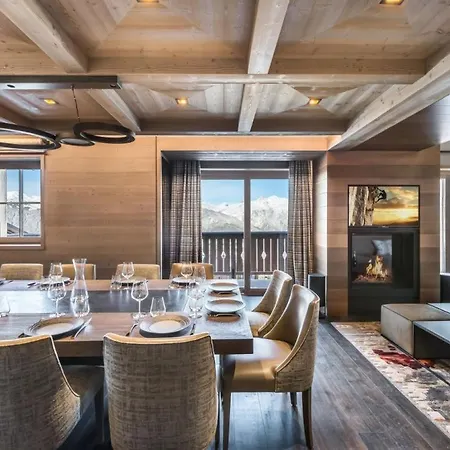 Magnificent Chalet With Splendid View And Wine Cellar
